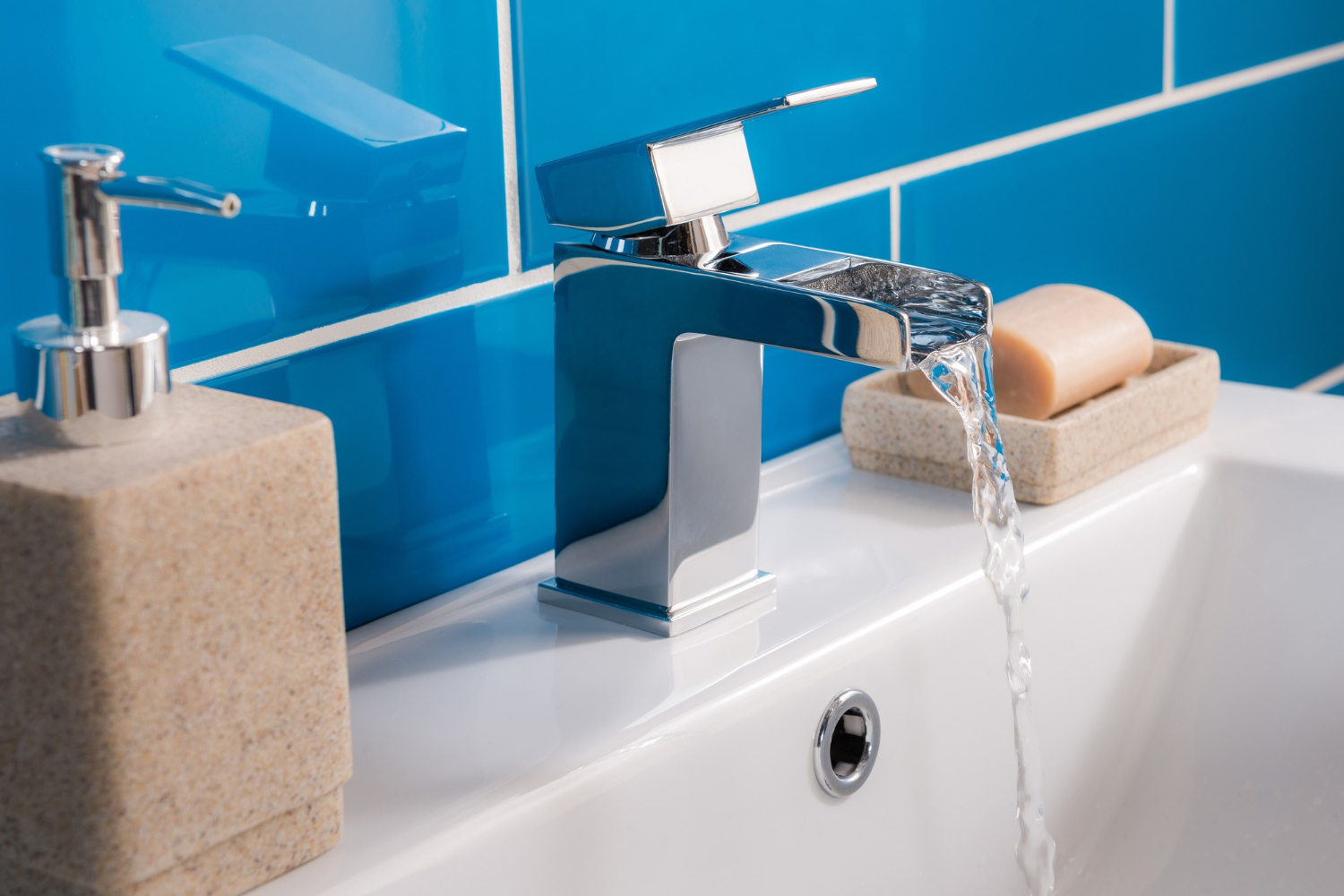 new-modern-steel-faucet-with-ceramic-sink-bathroom.jpg